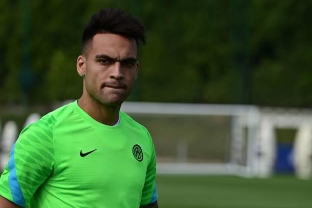 Inter Milan's Argentinian forward Lautaro Martinez is pictured as he arrives for a training session in Appiano Gentile, on the eve of the UEFA...