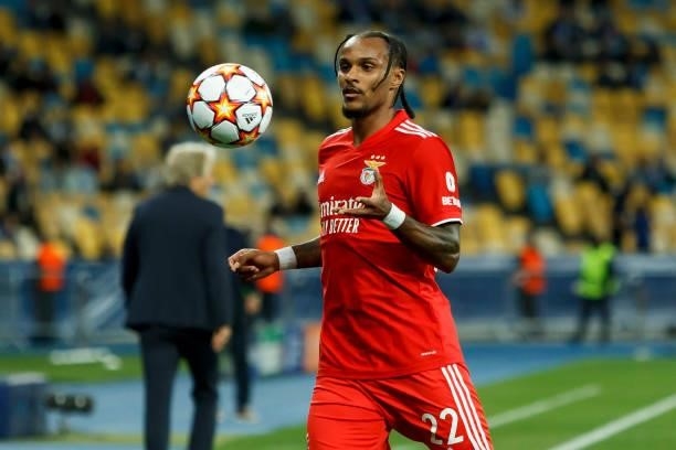 Valentino Lazaro of SL Benefica controls the ball during the UEFA Champions League Group E match between Dinamo Kiev and SL Benfica at NSC...