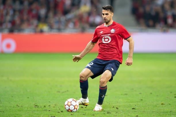 Zeki Celik of Lille OSC controls the ball during the UEFA Champions League group G match between Lille OSC and VfL Wolfsburg at Stade Pierre-Mauroy...