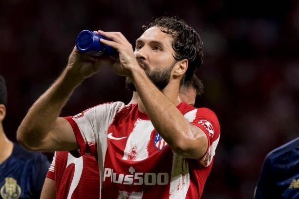Felipe of Atletico de Madrid drinks during the UEFA Champions League group B match between Atletico Madrid and FC Porto at Wanda Metropolitano on...
