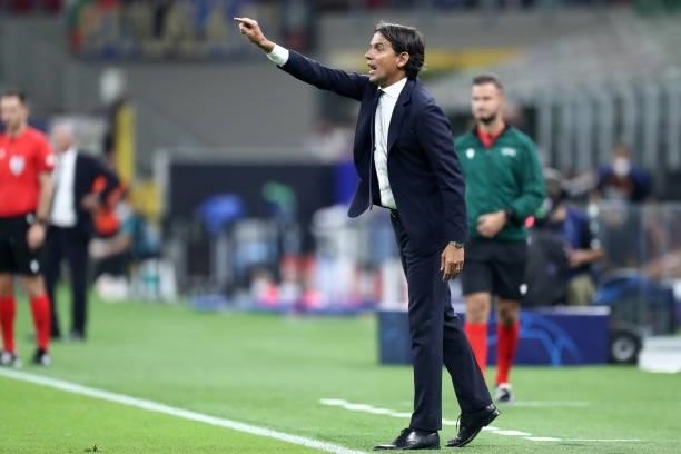 Simone Inzaghi, head coach of FC Internazionale gestures during the UEFA Champions League group D match between Inter and Real Madrid at Giuseppe...