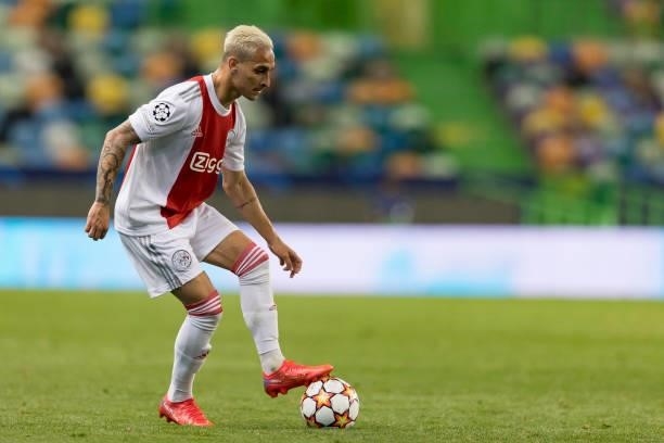 Amtony of Ajax Amsterdam controls the ball during the UEFA Champions League group C match between Sporting CP and AFC Ajax at Estadio Jose Alvalade...