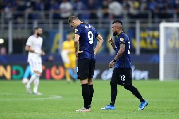 Edin Dzeko of FC Internazionale looks dejected during the UEFA Champions League group D match between Inter and Real Madrid at Giuseppe Meazza...