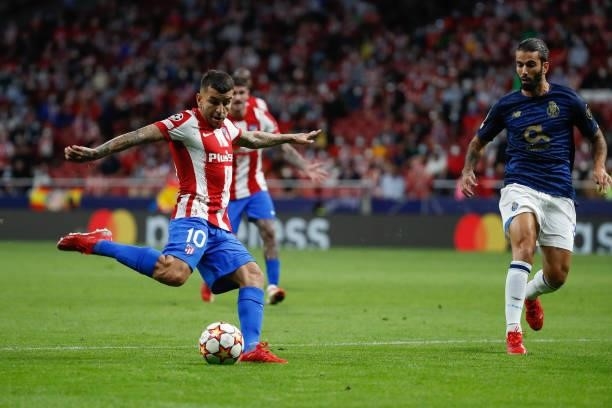 Angel Correa of Atletico de Madrid in action during the UEFA Champions League match between Atletico de Madrid and FC Porto at Wanda Metropolitano in...