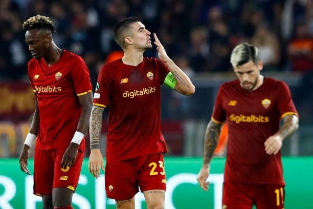 Gianluca Mancini of AS Roma celebrates after scoring his team's third goal with team mates during the UEFA Europa Conference League group C match...