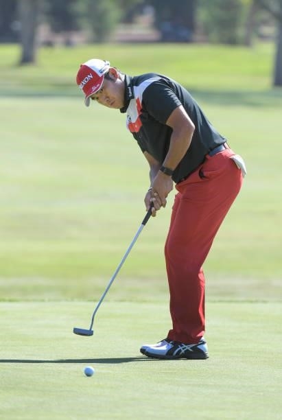 Hideki Matsuyama of Japan watches his putt on the 12th hole during the first round of the Fortinet Championship at Silverado Resort and Spa North on...