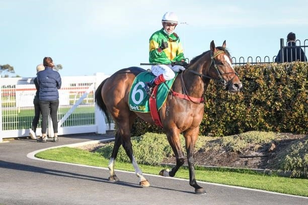 Dean Yendall returns to the mounting yard on Zakurak after winning the Taxi Network Geelong BM64 Handicap, at Geelong Racecourse on September 17,...