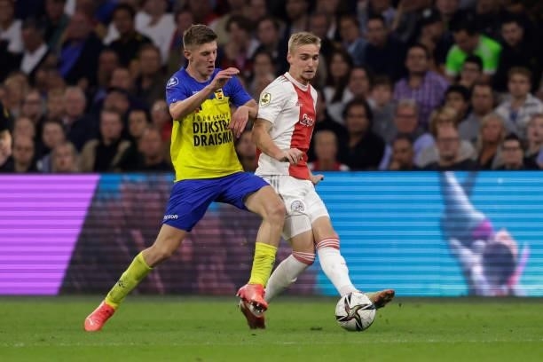Mees Hoedemakers of SC Cambuur, Kenneth Taylor of Ajax during the Dutch Eredivisie match between Ajax v SC Cambuur at the Johan Cruijff Arena on...