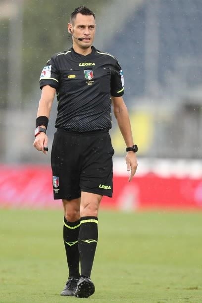 Maurizio Mariani referee during the Serie A match between Empoli FC and UC Sampdoria at Stadio Carlo Castellani on September 19, 2021 in Empoli,...