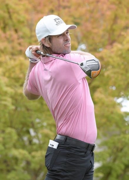 Aaron Baddeley of Australia plays his tee shot on the first hole during the third round of the Fortinet Championship at Silverado Resort and Spa...
