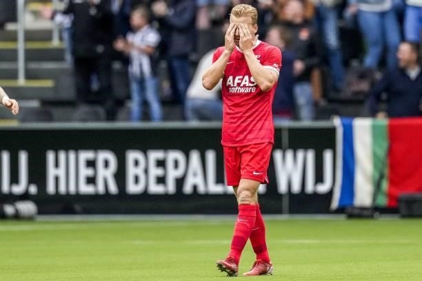 Dani de Wit of AZ is disappointed with the 2-1 during the Dutch Eredivisie match between Heracles Almelo and PSV Eindhoven at the Erve Asito Stadium...