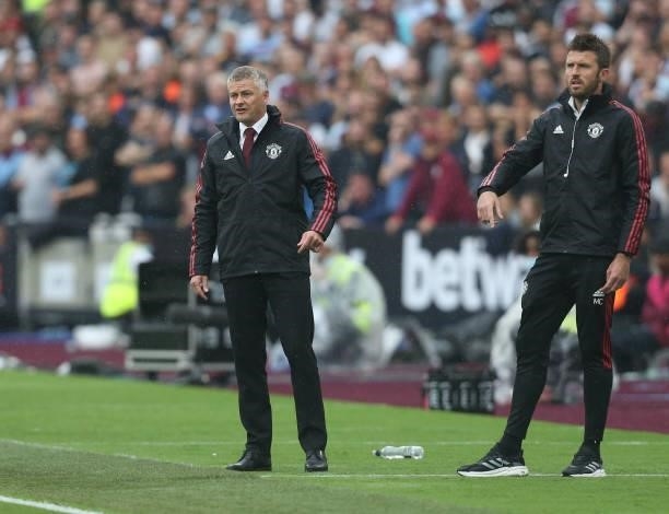 Manchester United manager Ole Gunnar Solskjaer during the Premier League match between West Ham United and Manchester United at London Stadium on...