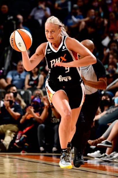 Sophie Cunningham of the Phoenix Mercury dribbles the ball during the game against the Las Vegas Aces on September 19, 2021 at Footprint Center in...