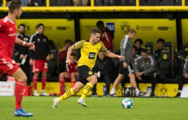 Raphael Guerreiro in action during the Bundesliga match between Borussia Dortmund and 1. FC Union Berlin on September 19, 2021 in Dortmund, Germany.