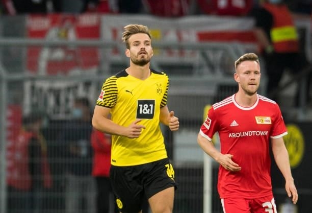 Marin Pongracic in action during the Bundesliga match between Borussia Dortmund and 1. FC Union Berlin on September 19, 2021 in Dortmund, Germany.