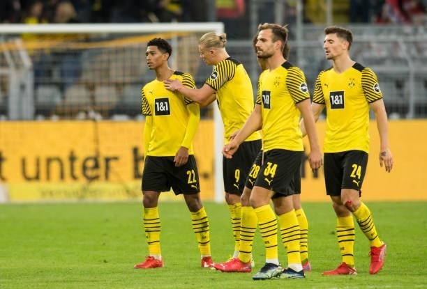 Jude Bellingham, Thomas Meunier, Marin Pongracic and Erling Haaland after the Bundesliga match between Borussia Dortmund and 1. FC Union Berlin on...