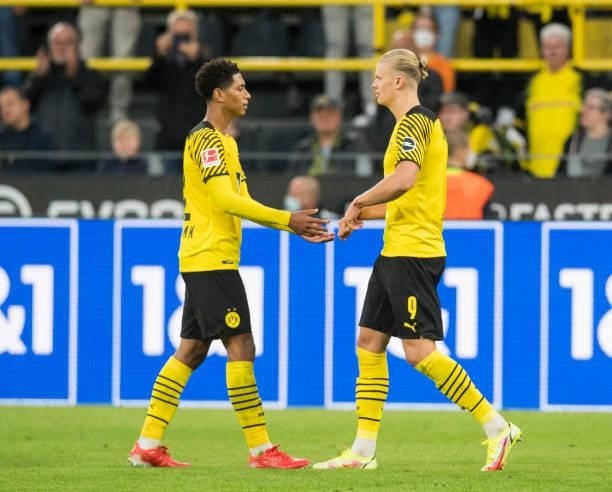 Erling Haaland celebrates his goal to the 4:2 with Jude Bellingham during the Bundesliga match between Borussia Dortmund and 1. FC Union Berlin on...