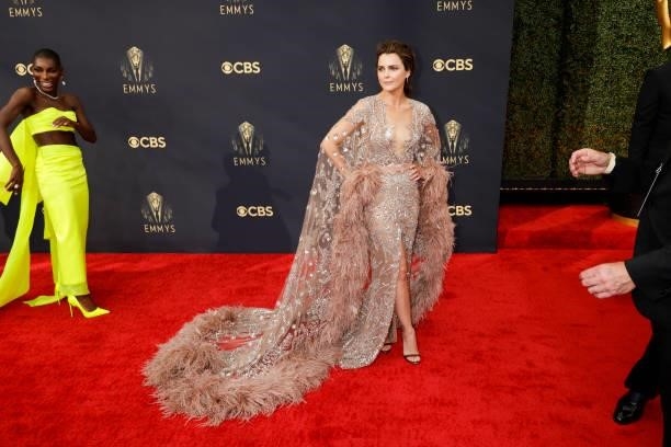 Keri Russell attends the 73RD EMMY AWARDS on Sunday, Sept. 19 on the CBS Television Network and available to stream live and on demand on Paramount+.