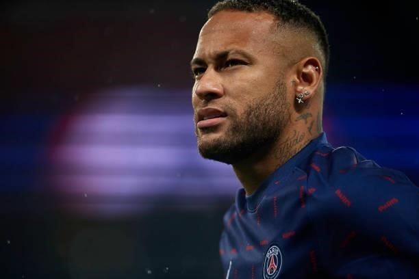 Neymar of PSG during the warm-up before to the Ligue 1 Uber Eats match between Paris Saint Germain and Lyon at Parc des Princes on September 19, 2021...