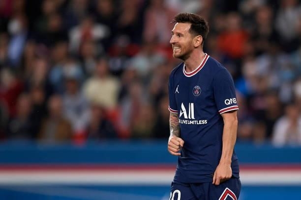 Leo Messi of PSG lament a failed occasion during the Ligue 1 Uber Eats match between Paris Saint Germain and Lyon at Parc des Princes on September...