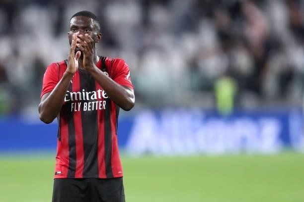 Fikayo Tomori of AC Milan gestures after the Serie A match between Juventus and AC Milan at Allianz Stadium on September 19, 2021 in Turin, Italy.