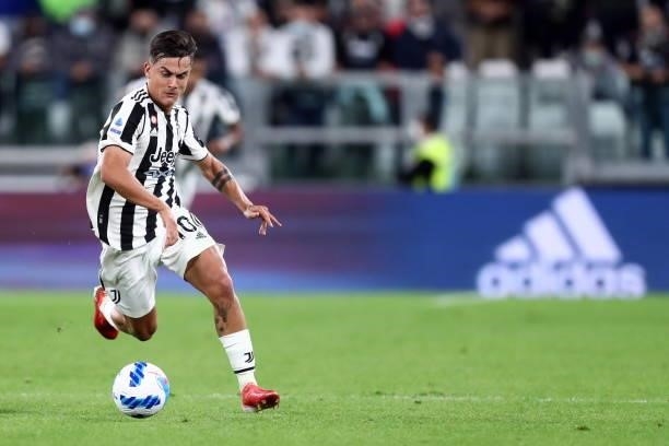 Paulo Dybala of Juventus FC controls the ball during the Serie A match between Juventus and AC Milan at Allianz Stadium on September 19, 2021 in...