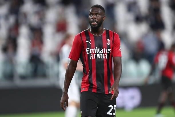 Fikayo Tomori of AC Milan look on during the Serie A match between Juventus and AC Milan at Allianz Stadium on September 19, 2021 in Turin, Italy.