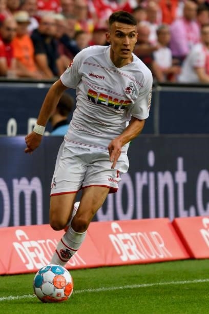 Dejan Ljubicic of 1. FC Koeln controls the ball during the Bundesliga match between 1. FC Koeln and RB Leipzig at RheinEnergieStadion on September...
