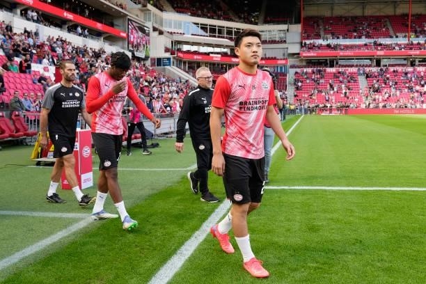 Ritsu Doan of PSV during the warming up during the Dutch Eredivisie match between PSV v Feyenoord at the Philips Stadium on September 19, 2021 in...