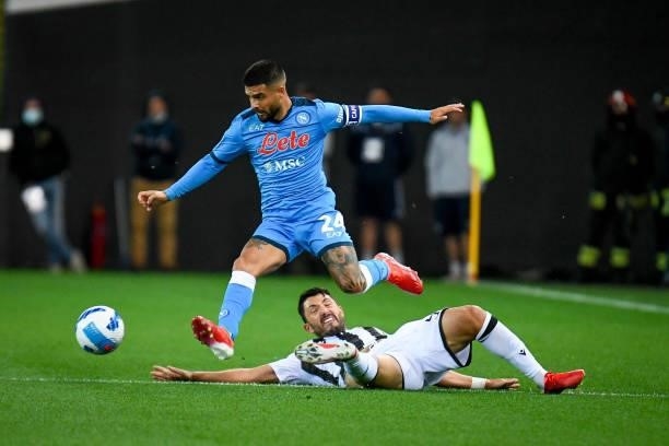 Lorenzo Insigne in action against Tolgay Arslan during the Italian football Serie A match Udinese Calcio vs SSC Napoli on September 20, 2021 at the...