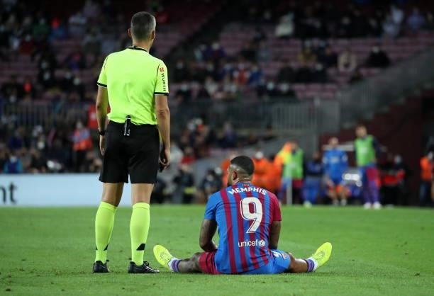 Memphis Depay during the match between FC Barcelona and Granada CF, corresponding to the week 5 of the group A of the Liga Santander, played at the...