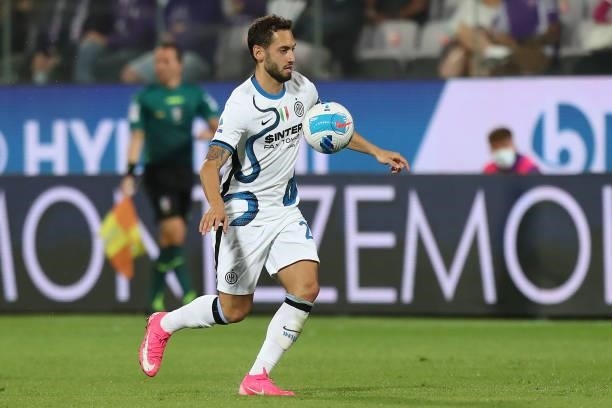 Hakan Calhanoglu of FC Internazionale in action during the Serie A match between ACF Fiorentina v FC Internazionale on September 21 in Florence,...