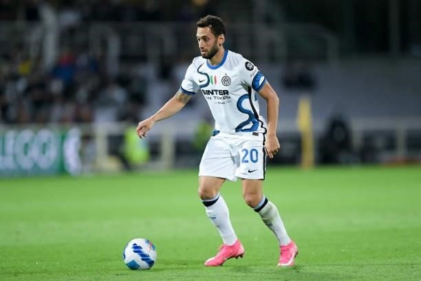 Hakan Calhanoglu of FC Internazionale during the Serie A match between ACF Fiorentina and FC Internazionale at Stadio Artemio Franchi, Florence,...
