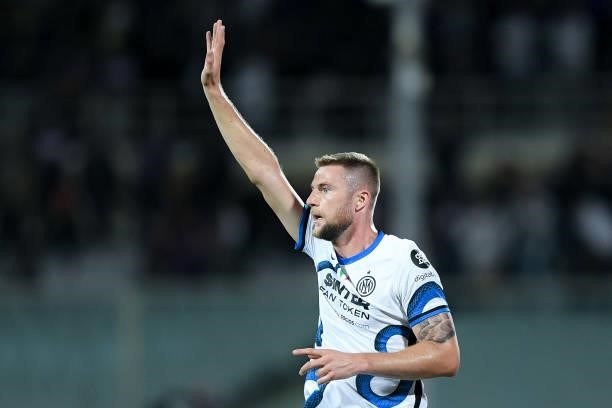 Milan Skriniar of FC Internazionale gestures during the Serie A match between ACF Fiorentina and FC Internazionale at Stadio Artemio Franchi,...