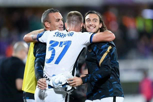 Milan Skriniar of FC Internazionale celebrates the victory with Matteo Darmian of FC Internazionale at the end of the Serie A match between ACF...