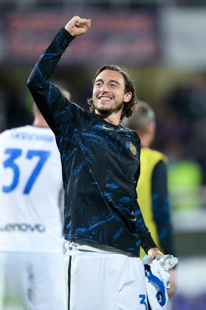Matteo Darmian of FC Internazionale celebrates the victory at the end of the Serie A match between ACF Fiorentina and FC Internazionale at Stadio...
