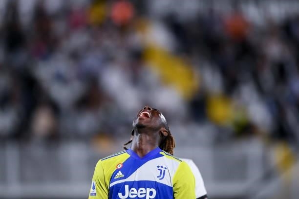 Moise Kean of FC Juventus looks dejected during the Serie A match between Spezia Calcio and FC Juventus at Stadio Alberto Picco on 22 September 2021....