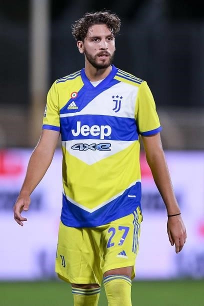 Manuel Locatelli of FC Juventus looks on during the Serie A match between Spezia Calcio and FC Juventus at Stadio Alberto Picco on 22 September 2021....