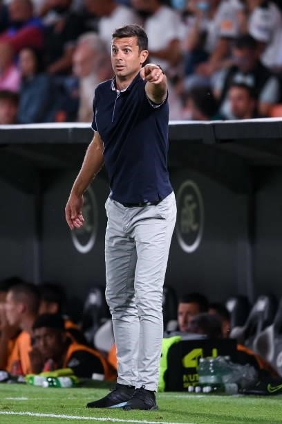 Thiago Motta manager of Spezia Calcio gestures during the Serie A match between Spezia Calcio and FC Juventus at Stadio Alberto Picco on 22 September...