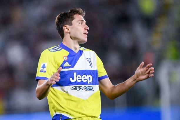Federico Chiesa of FC Juventus looks dejected during the Serie A match between Spezia Calcio and FC Juventus at Stadio Alberto Picco on 22 September...