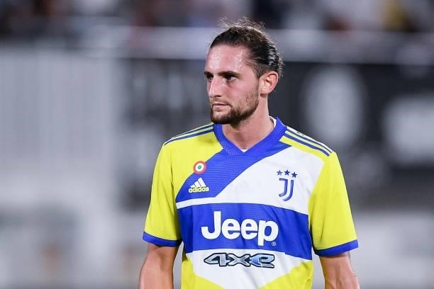 Adrien Rabiot of FC Juventus looks on during the Serie A match between Spezia Calcio and FC Juventus at Stadio Alberto Picco on 22 September 2021....
