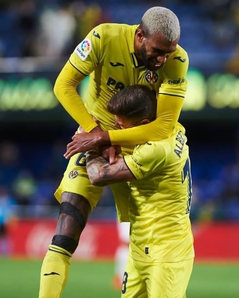 Alberto Moreno of Villarreal CF and Etienne Capoue of Villarreal CF celebrates after scoring his team's fourth goal during the LaLiga Santander match...