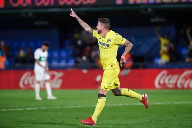 Alberto Moreno of Villarreal CF celebrates after scoring his team's fourth goal during the LaLiga Santander match between Villarreal CF and Elche CF...