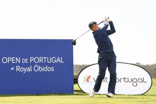 Hugo Leon of Chile plays his tee shot at the 10th hole during Day One of the Open de Portugal at Royal Obidos at Royal Obidos Spa & Golf Resort on...