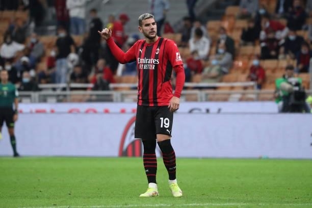 Theo Hernandez of AC Milan celebrates after scoring the his team's second goal during the Serie A match between AC Milan and Venezia FC at Stadio...
