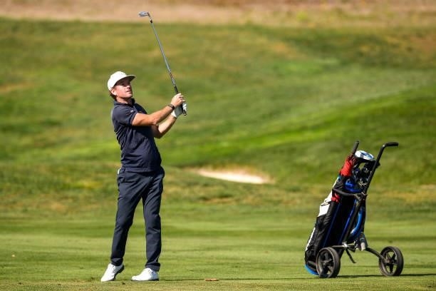 Josh Geary of New Zeland plays his second shot at the 17th hole during Day One of the Open de Portugal at Royal Obidos at Royal Obidos Spa & Golf...