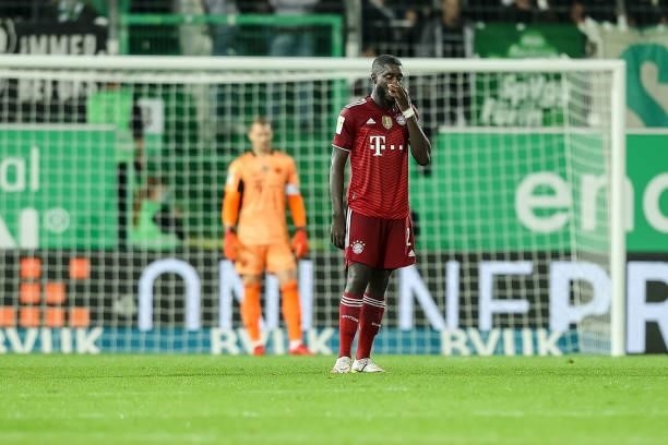 Dayot Upamecano of Bayern Muenchen looks after conceding a goal during the Bundesliga match between SpVgg Greuther Fuerth and FC Bayern Muenchen at...