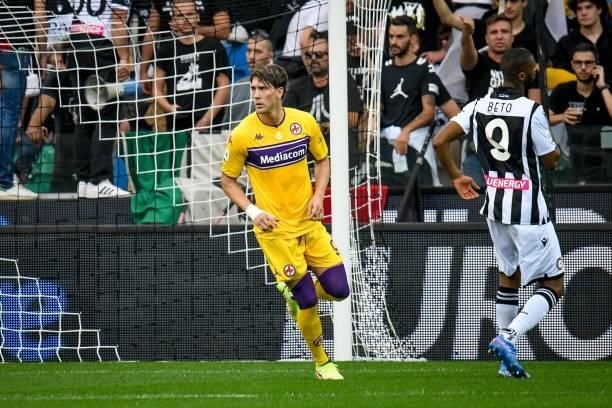 Dusan Vlahovic celebrates after scoring a goal 0-1 during the Italian football Serie A match Udinese Calcio vs ACF Fiorentina on settembre 26, 2021...