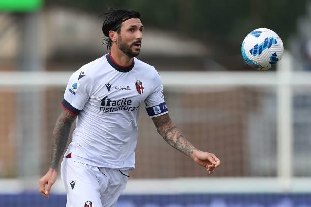 Roberto Soriano of Bologna FC in action during the Serie A match between Empoli FC and Bologna FC at Stadio Carlo Castellani on September 26, 2021 in...