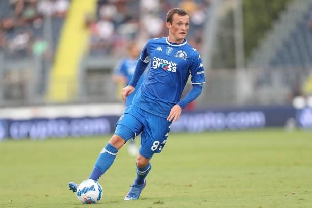Liam Henderson of Empoli FC in action during the Serie A match between Empoli FC and Bologna FC at Stadio Carlo Castellani on September 26, 2021 in...